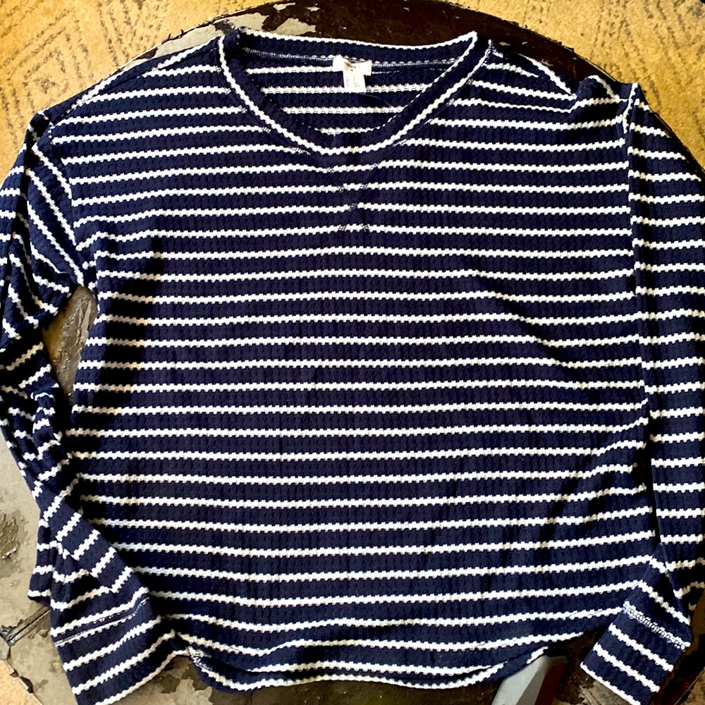 Beautiful lounge tee